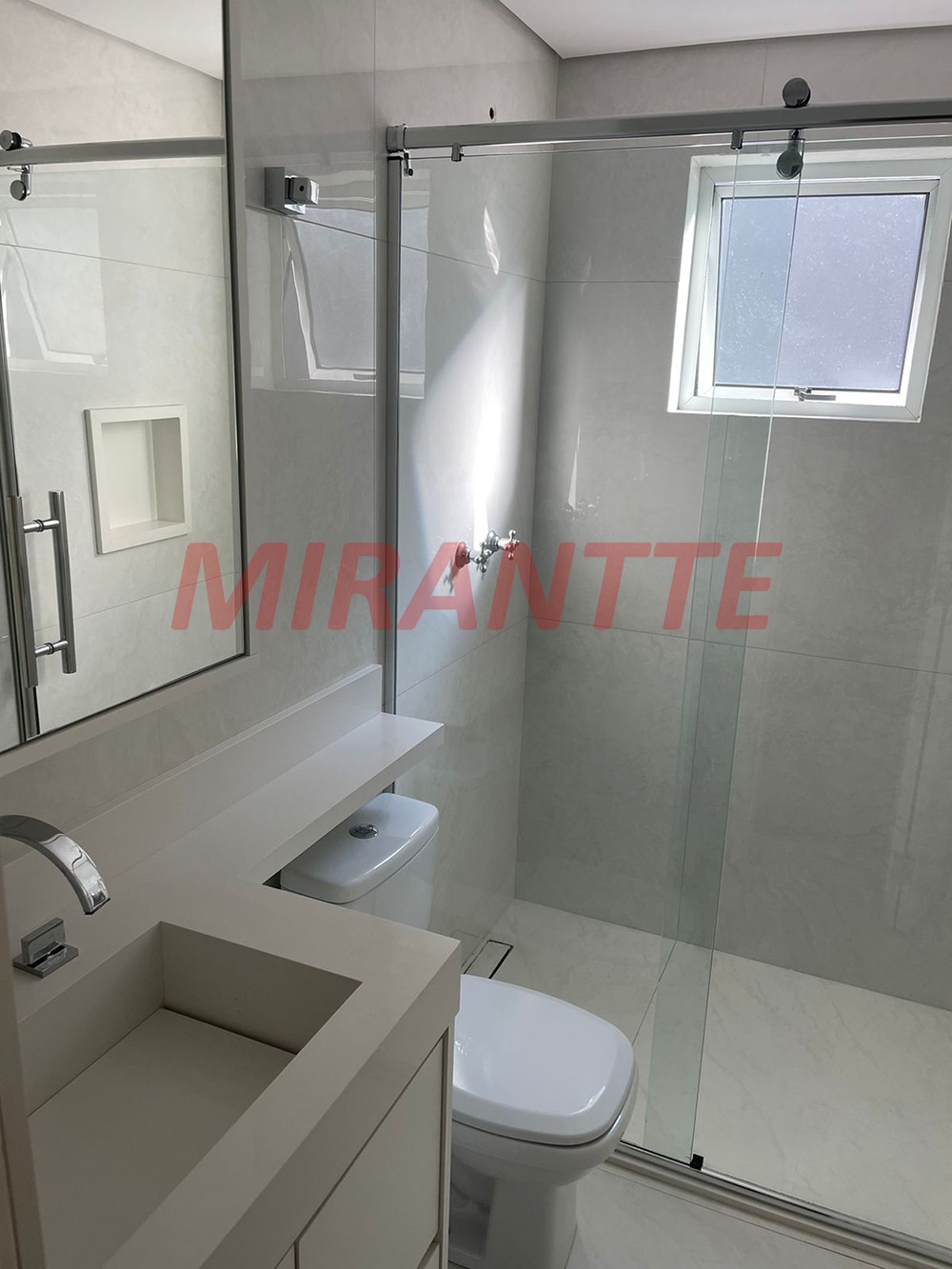 Sobrado de 294m² com 3 quartos em Jardim São Paulo