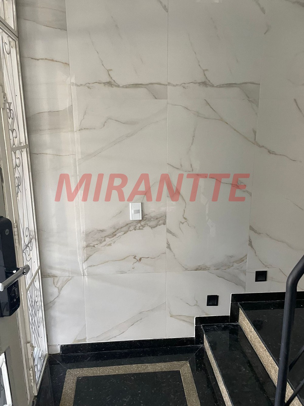 Sobrado de 294m² com 3 quartos em Jardim São Paulo