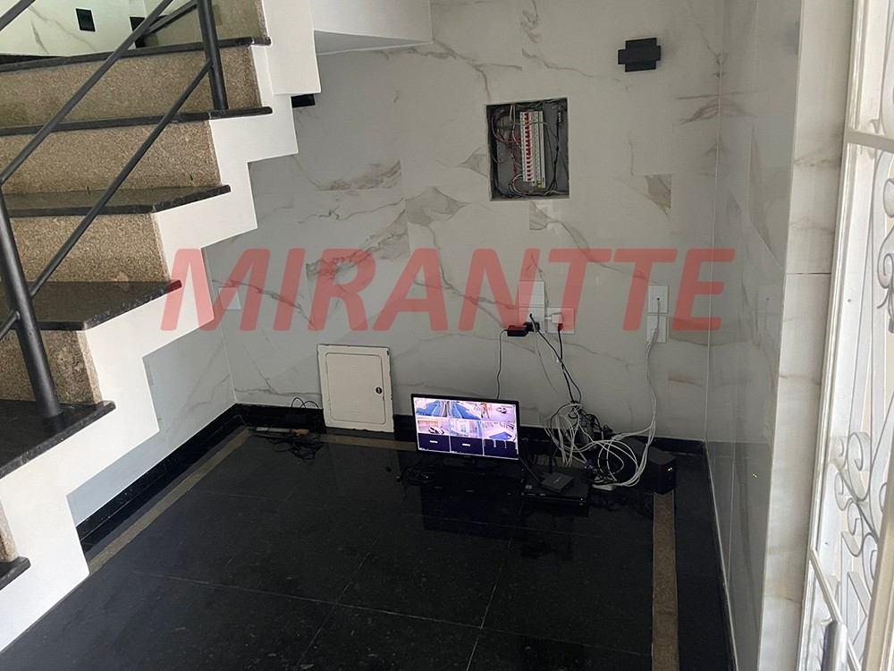 Sobrado de 294m² com 3 quartos em Jardim São Paulo