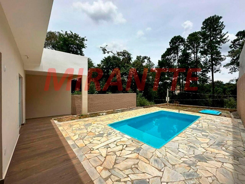 Casa terrea de 109m² com 3 quartos em Terra Preta