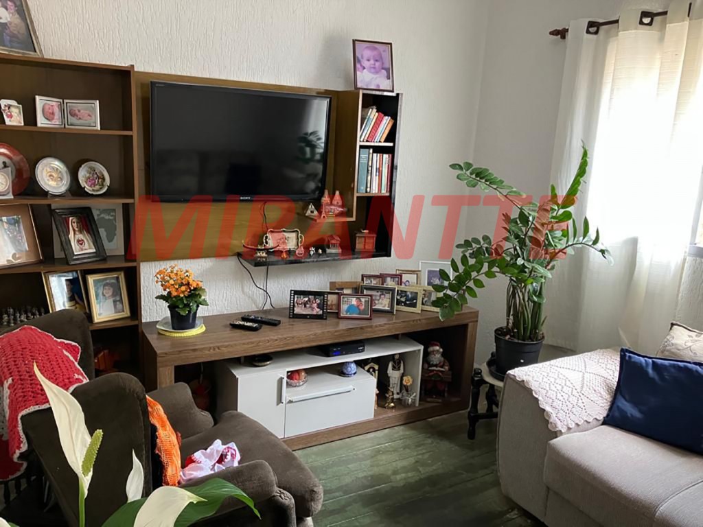 Casa terrea de 79m² com 3 quartos em Vila Romero