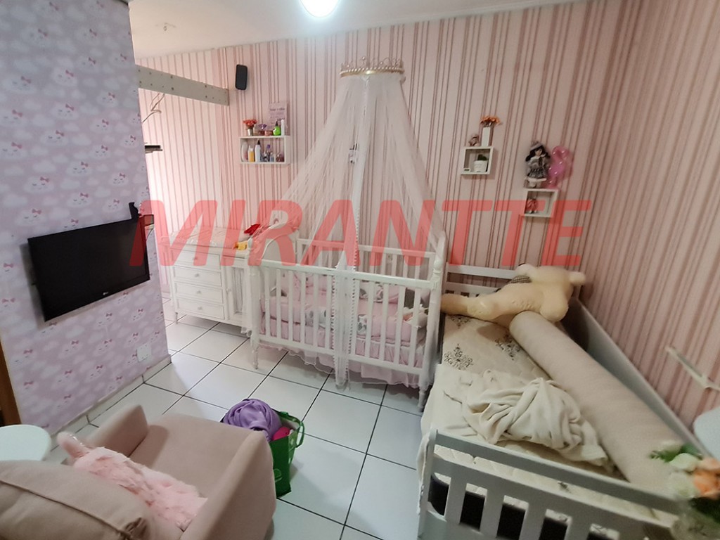 Sobrado de 443m² com 5 quartos em Caxingui