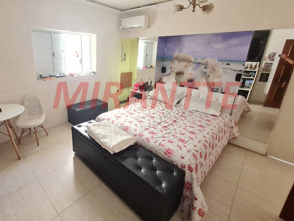 Sobrado de 443m² com 5 quartos em Caxingui