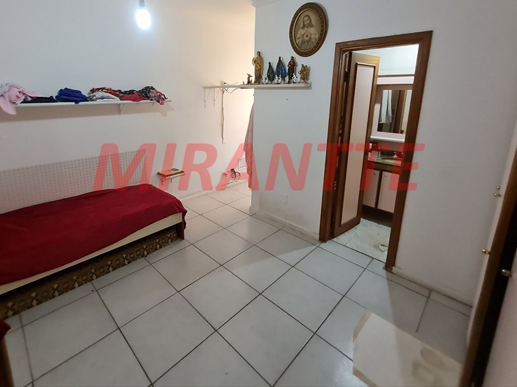 Sobrado de 443m² com 5 quartos em Caxingui