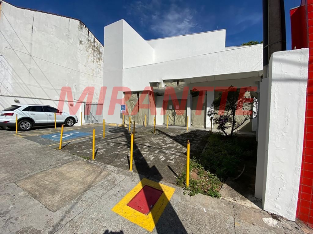 Comercial de 250m² em Santana