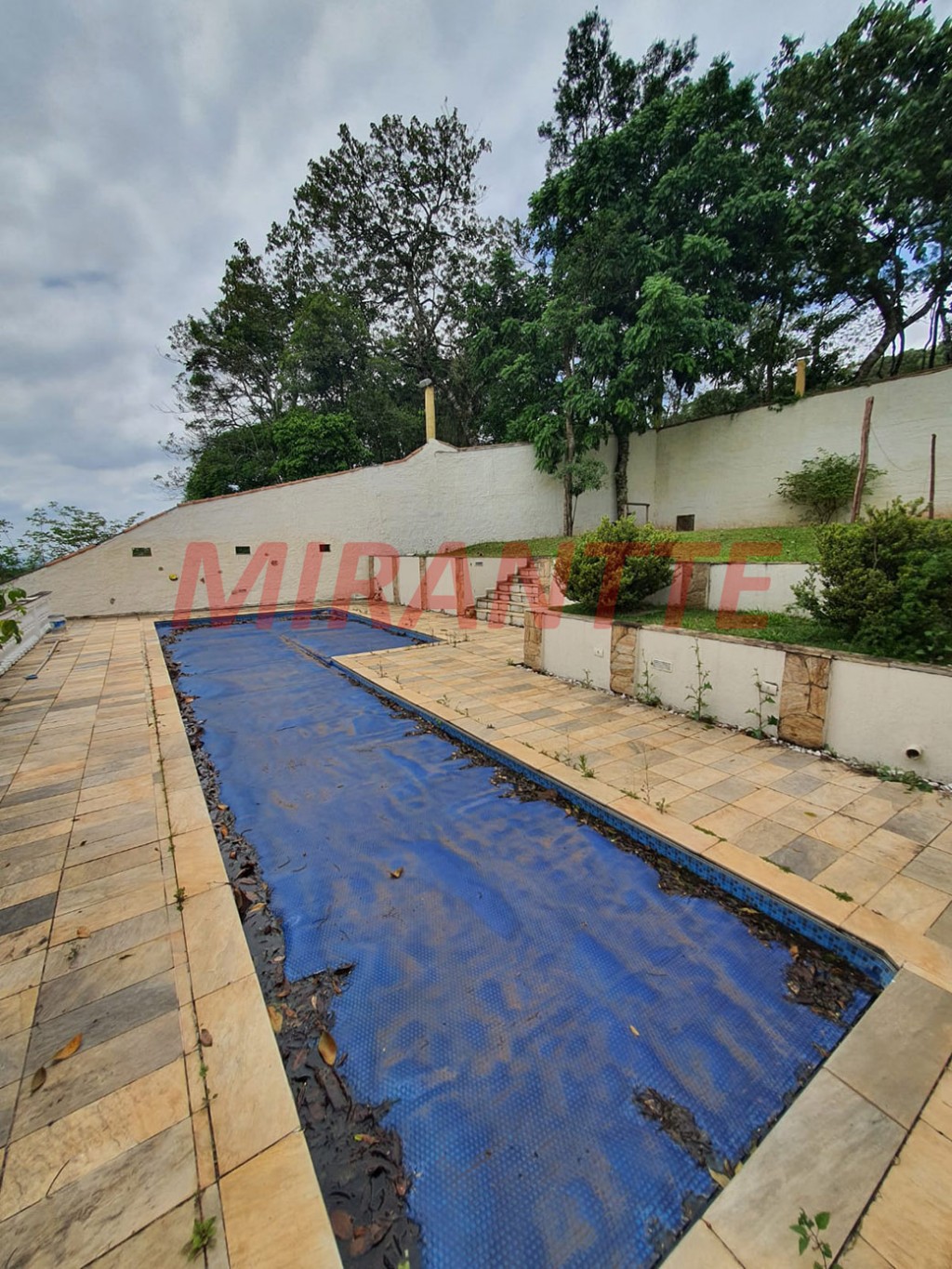 Casa terrea de 1300m² com 3 quartos em Serra Da Cantareira