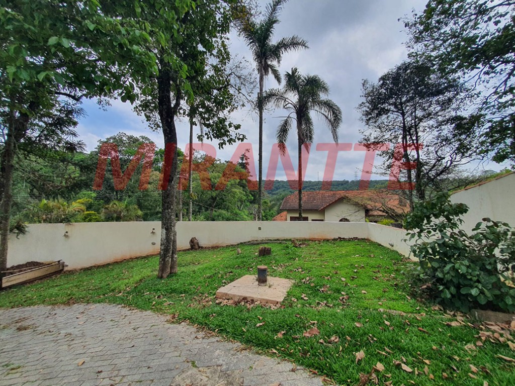 Casa terrea de 1300m² com 3 quartos em Serra Da Cantareira