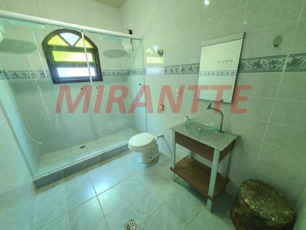 Casa terrea de 1300m² com 3 quartos em Serra Da Cantareira