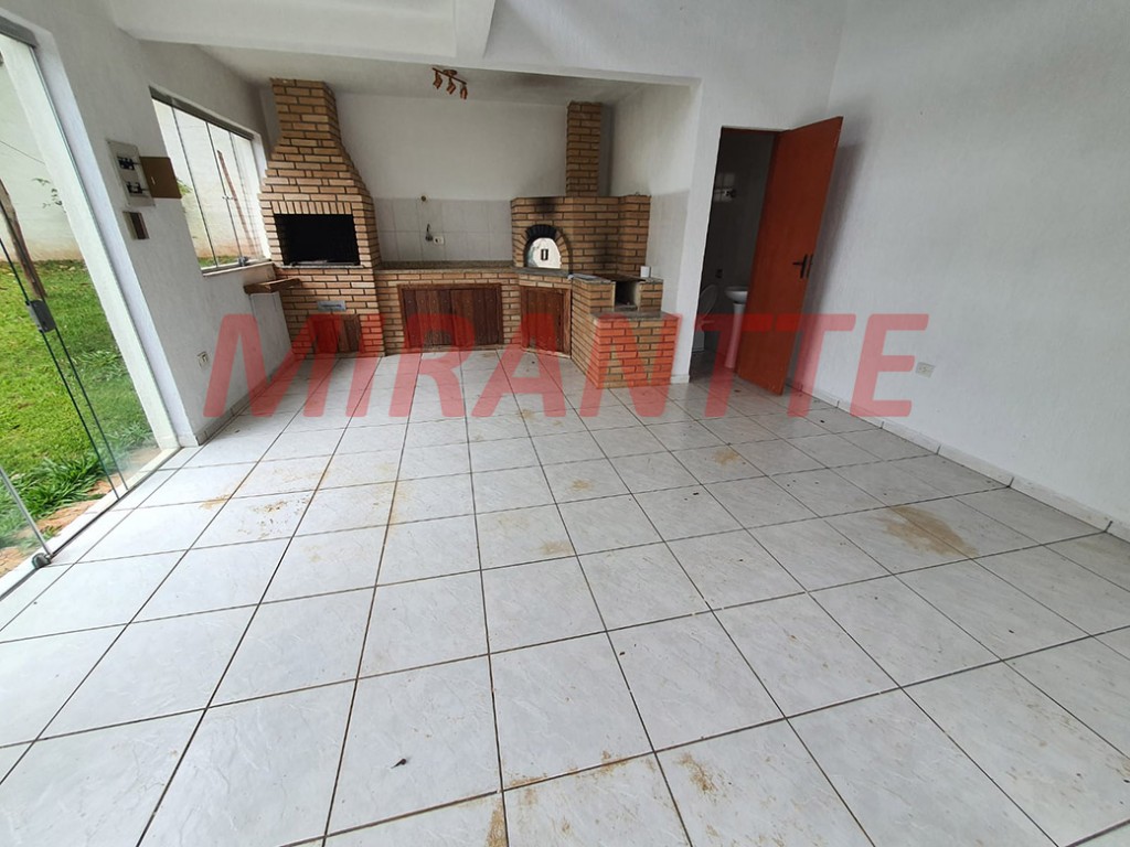 Casa terrea de 1300m² com 3 quartos em Serra Da Cantareira
