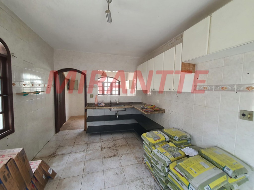 Casa terrea de 1300m² com 3 quartos em Serra Da Cantareira