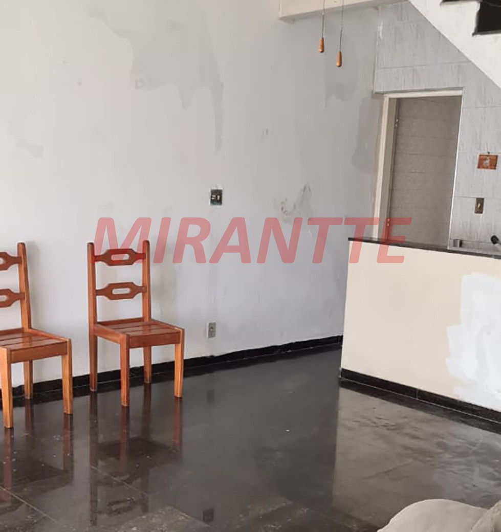 Sobrado de 200m² com 3 quartos em Vila São Paulo
