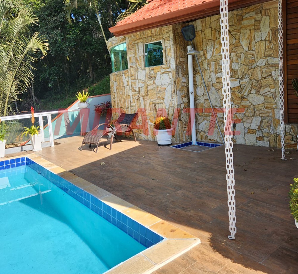 Casa terrea de 350m² com 2 quartos em Caieras