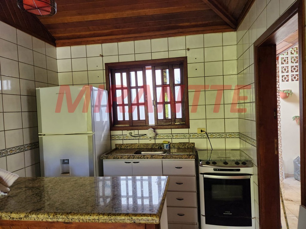 Casa terrea de 350m² com 2 quartos em Caieras