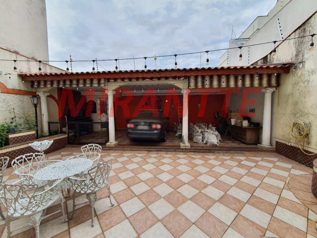 Sobrado de 450m² com 3 quartos em Vila Rosália