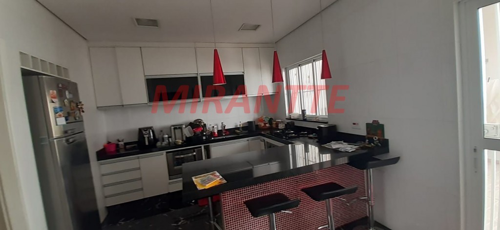 Sobrado de 145m² com 2 quartos em Mandaqui