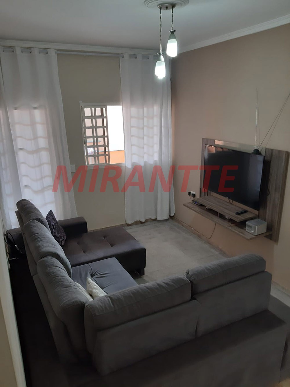 Casa terrea de 150m² com 4 quartos em Cachoeirinha