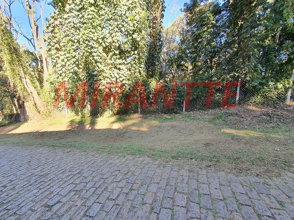 Terreno de 1106m² em Serra Da Cantareira
