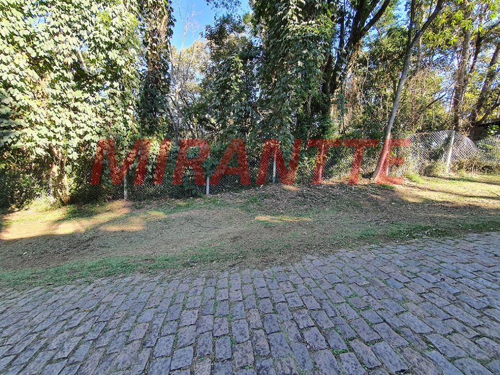 Terreno de 1106m² em Serra Da Cantareira
