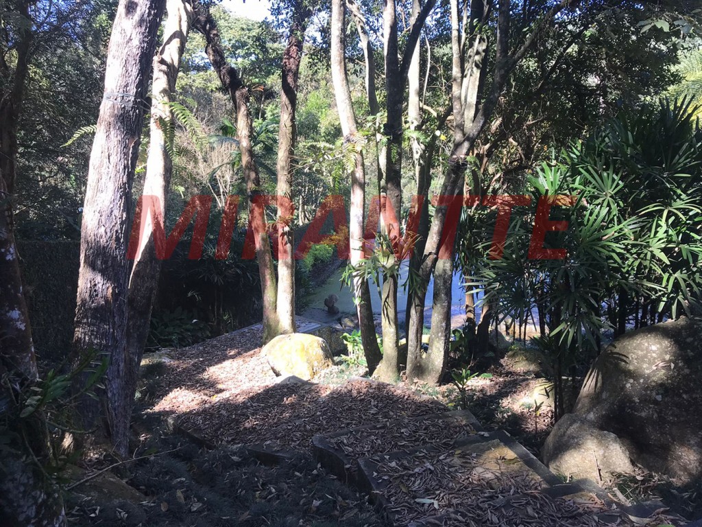 Casa terrea de 1000m² com 5 quartos em Serra Da Cantareira