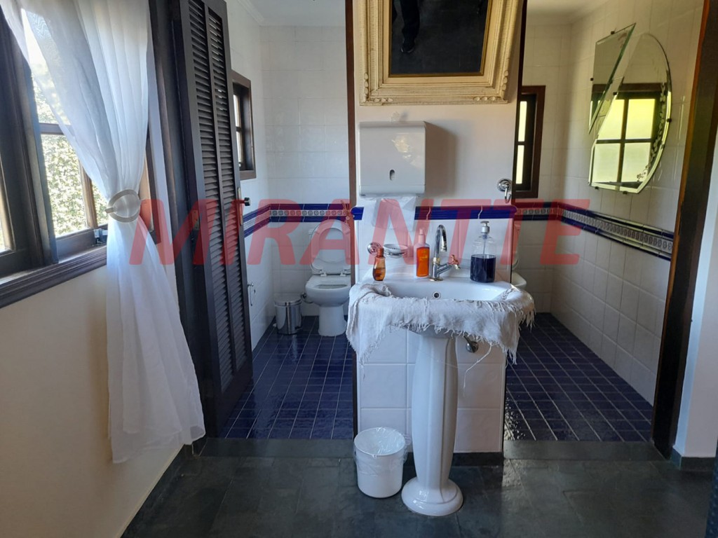 Casa terrea de 1000m² com 5 quartos em Serra Da Cantareira