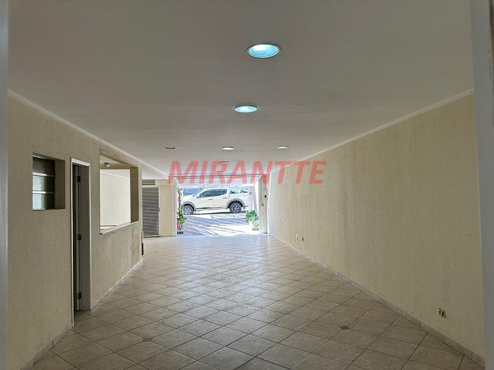 Sobrado de 300m² com 3 quartos em Jardim Paraiso