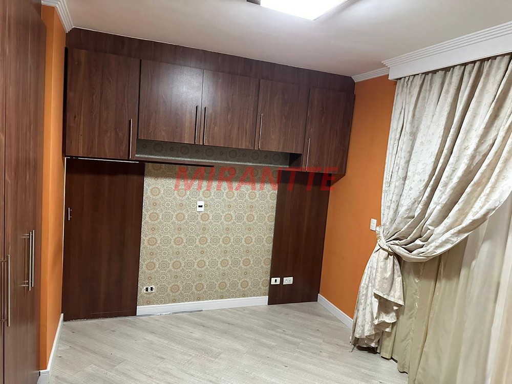 Sobrado de 300m² com 3 quartos em Jardim Paraiso