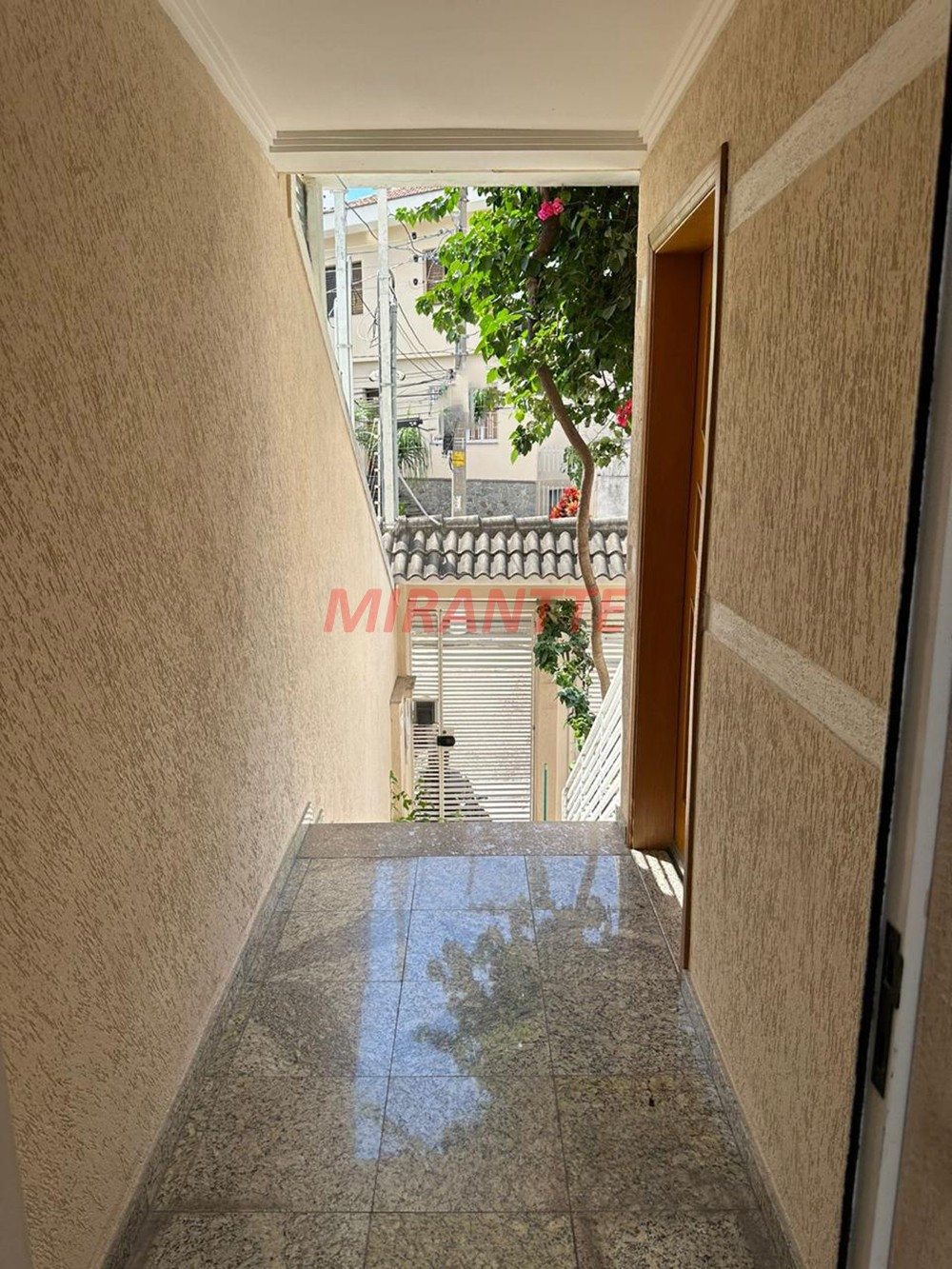 Sobrado de 300m² com 3 quartos em Jardim Paraiso