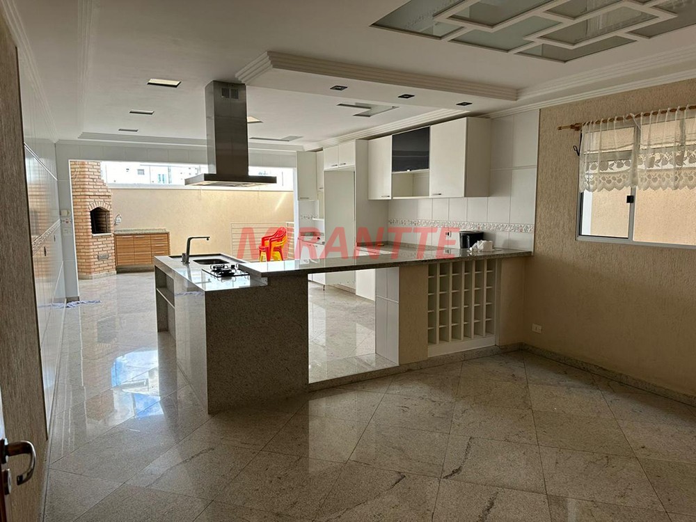 Sobrado de 300m² com 3 quartos em Jardim Paraiso