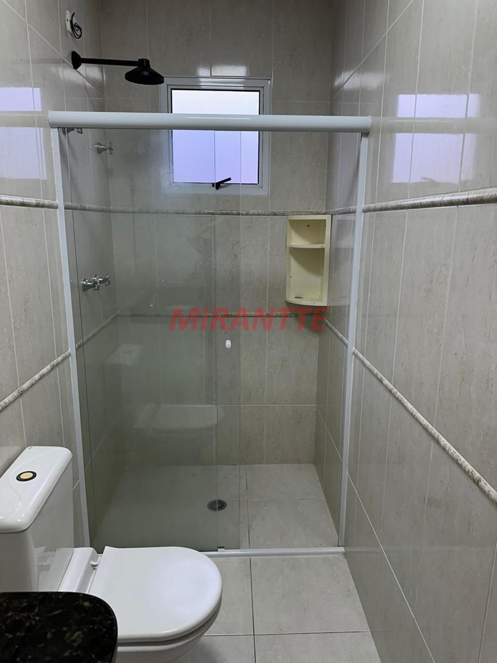 Sobrado de 300m² com 3 quartos em Jardim Paraiso