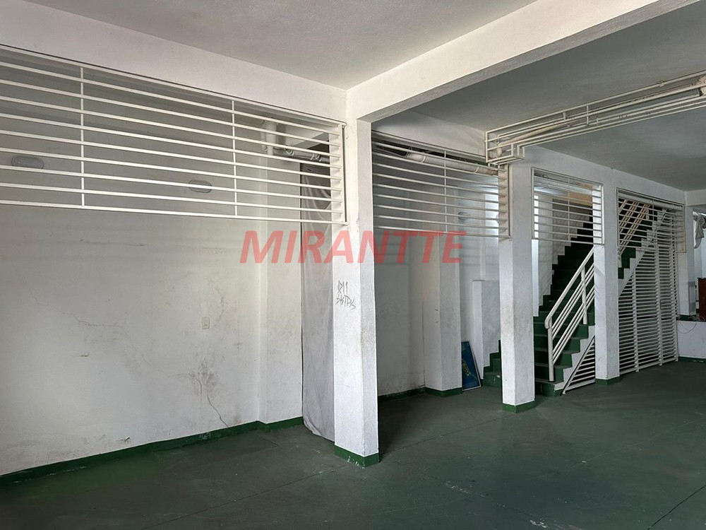 Sobrado de 300m² com 3 quartos em Jardim Paraiso
