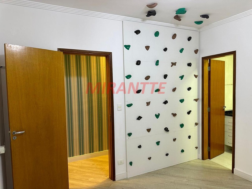 Sobrado de 300m² com 3 quartos em Jardim Paraiso