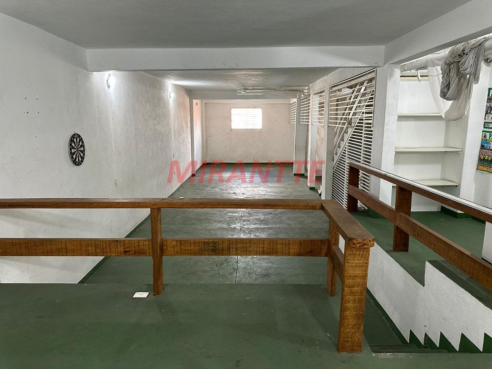 Sobrado de 300m² com 3 quartos em Jardim Paraiso
