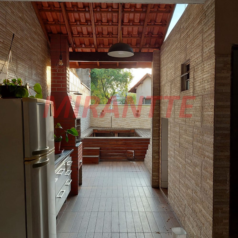 Sobrado de 90m² com 2 quartos em Jardim Jaçanã