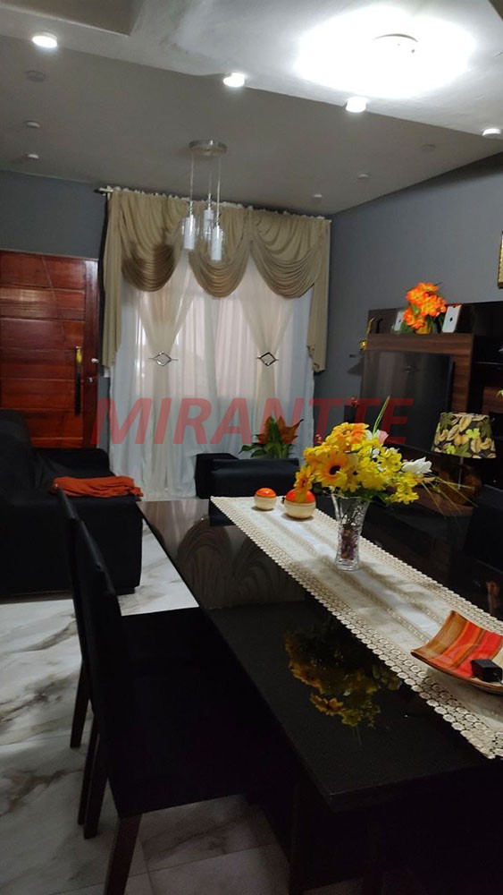 Sobrado de 90m² com 2 quartos em Jardim Jaçanã