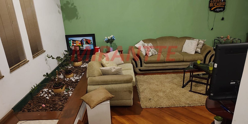 Sobrado de 200m² com 3 quartos em Jardim Guapíra
