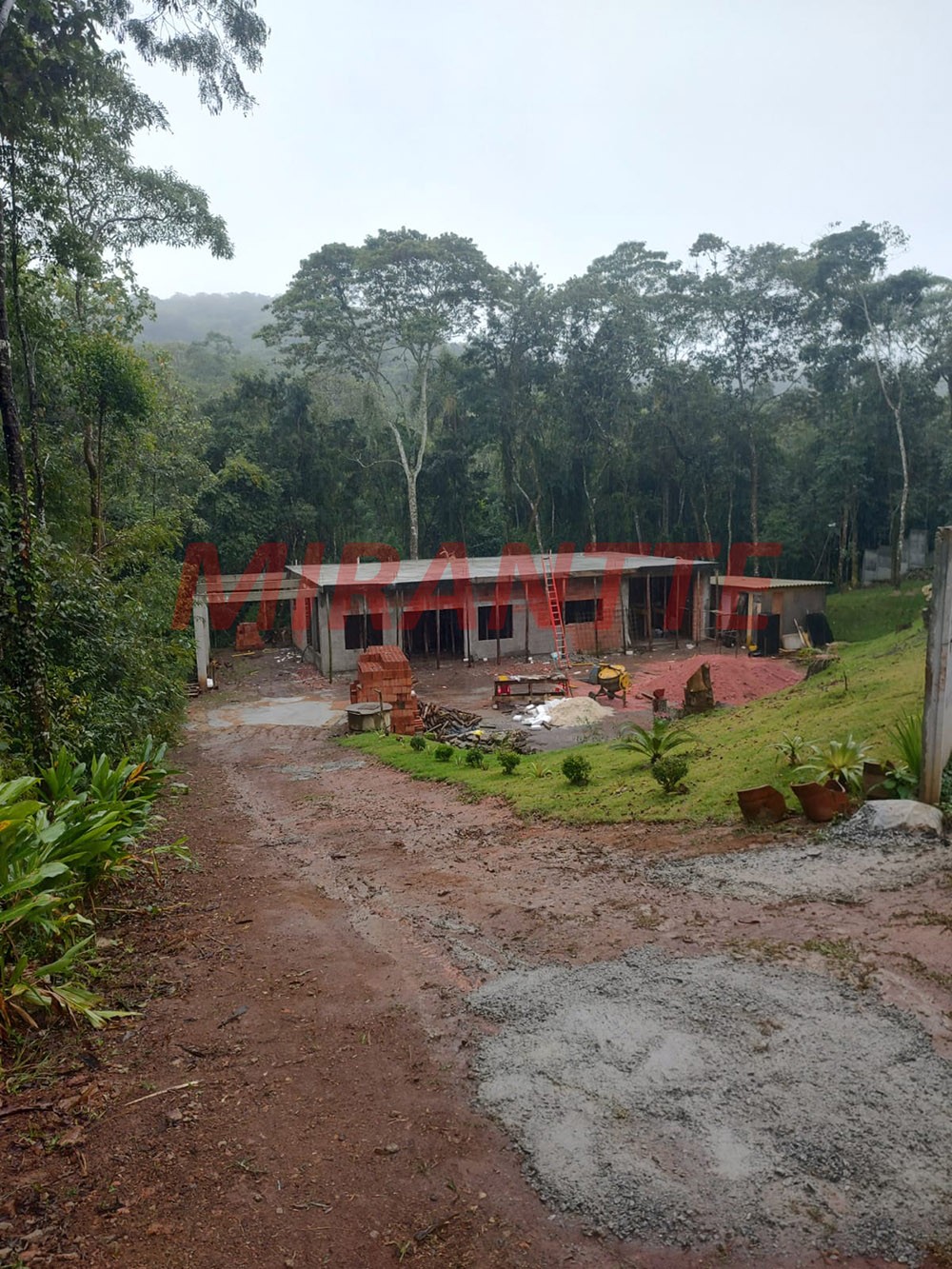 Casa terrea de 147m² com 3 quartos em Serra da Cantareira