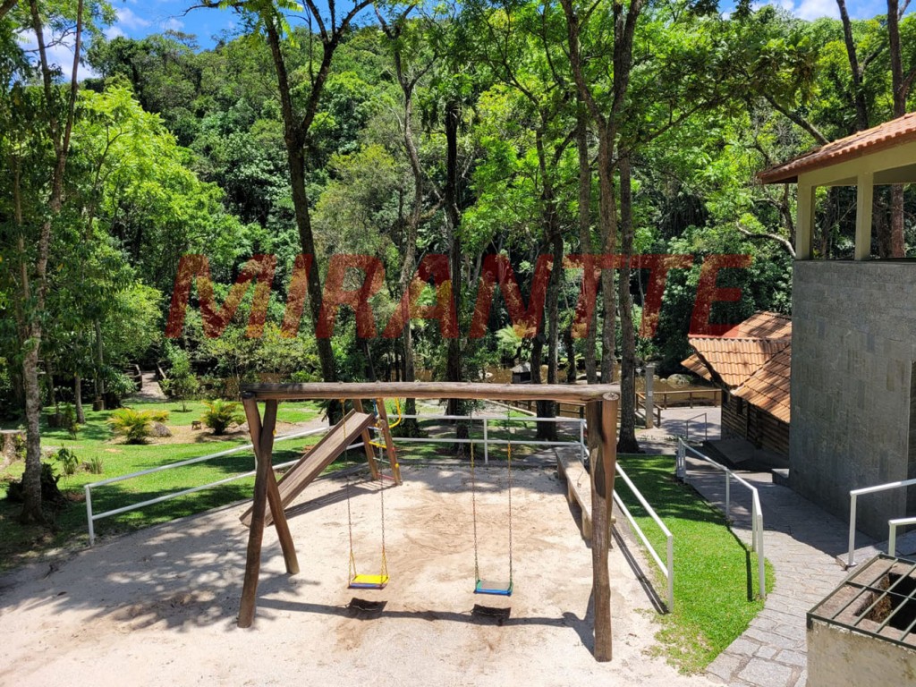 Casa terrea de 147m² com 3 quartos em Serra da Cantareira