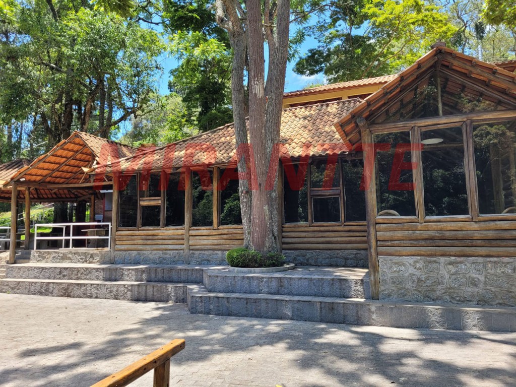 Casa terrea de 147m² com 3 quartos em Serra da Cantareira