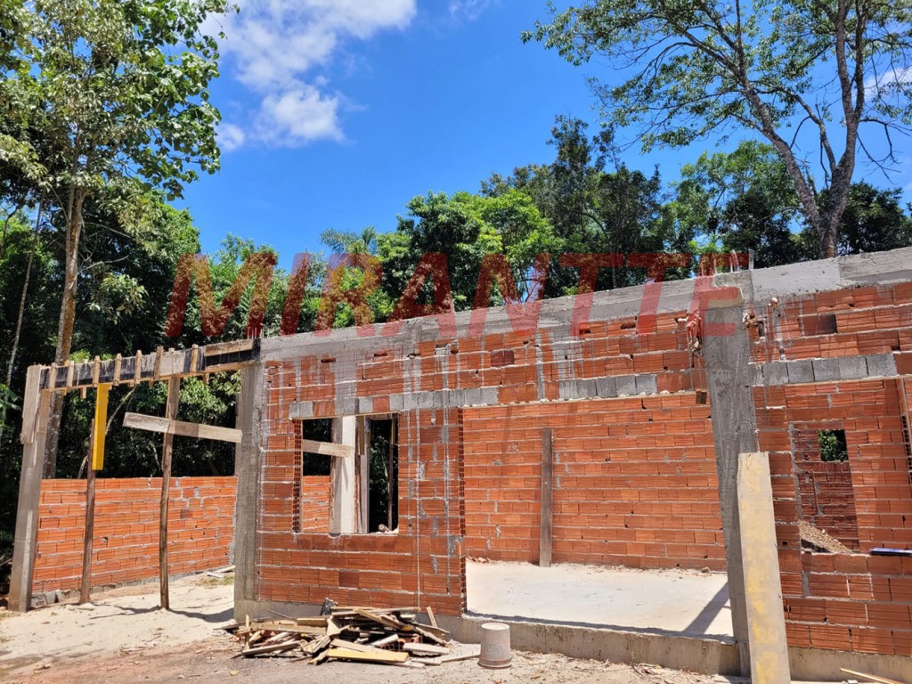 Casa terrea de 147m² com 3 quartos em Serra da Cantareira