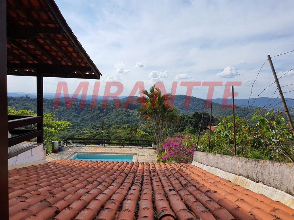 Sobrado de 886m² com 6 quartos em Serra da Cantareira