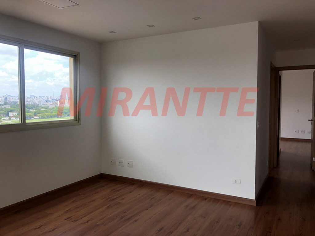 Apartamento de 76m² com 2 quartos em Santana