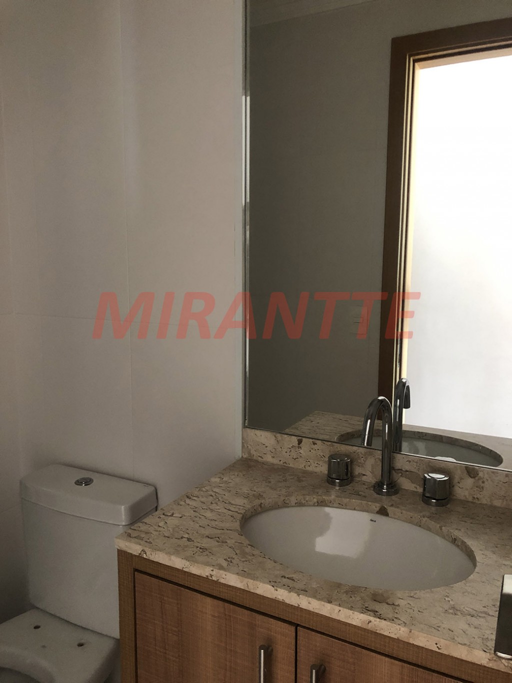 Apartamento de 76m² com 2 quartos em Santana