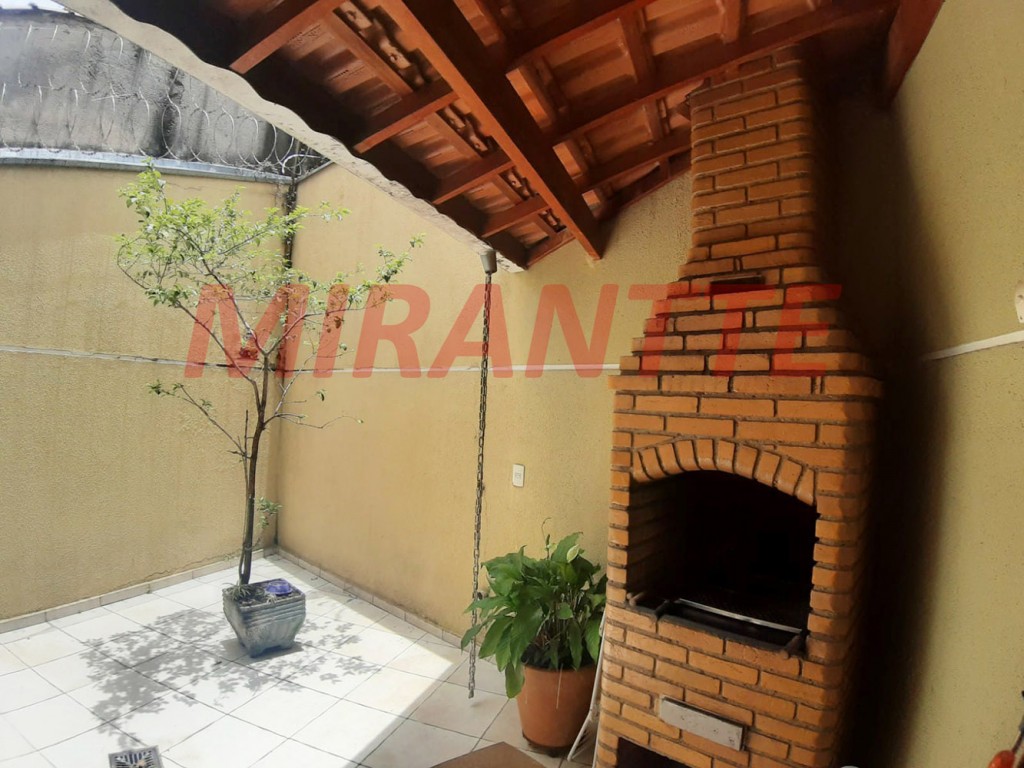 Sobrado de 200m² com 3 quartos em Vila Constança