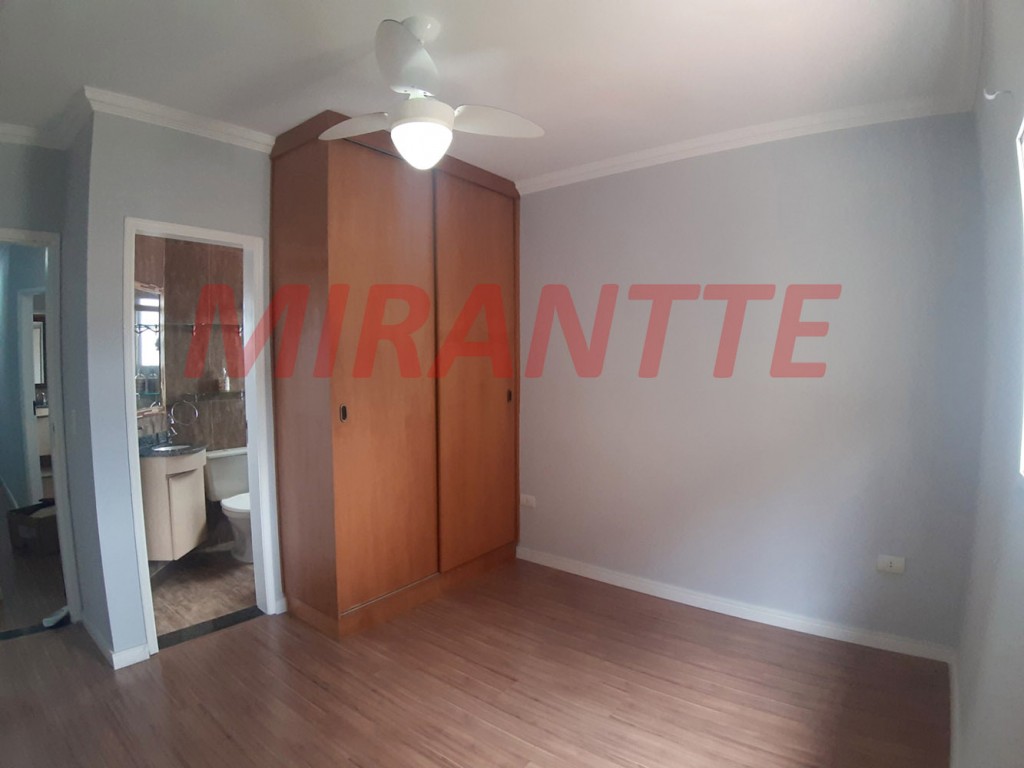 Sobrado de 200m² com 3 quartos em Vila Constança