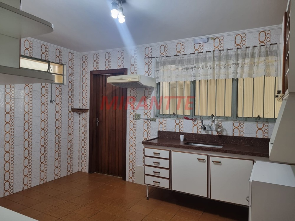 Casa terrea de 250m² com 4 quartos em Jardim Paraiso