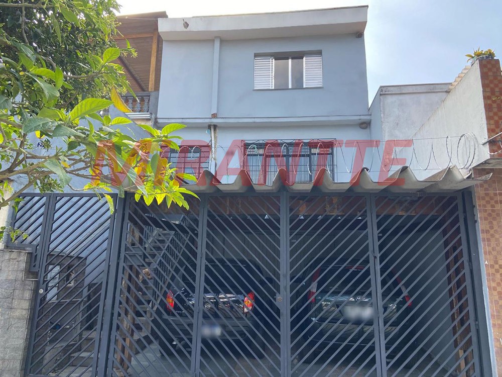 Sobrado de 186m² com 4 quartos em Jardim Japão