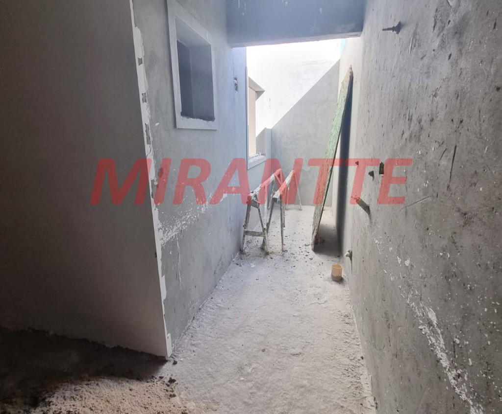 Apartamento de 37m² com 2 quartos em Tucuruvi