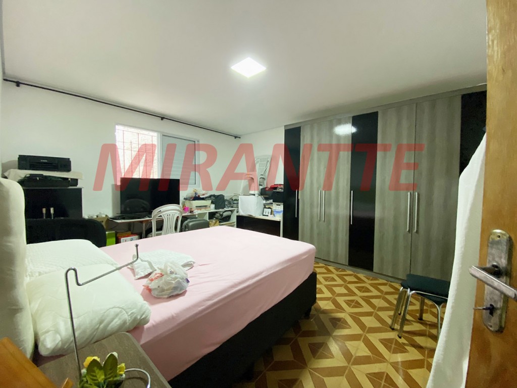 Casa terrea de 151m² com 4 quartos em Parque Edu Chaves