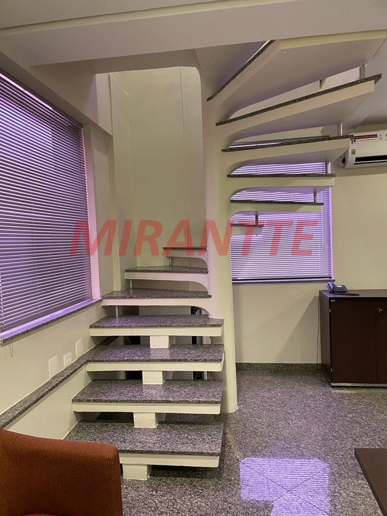 Conjunto comercial em Santana
