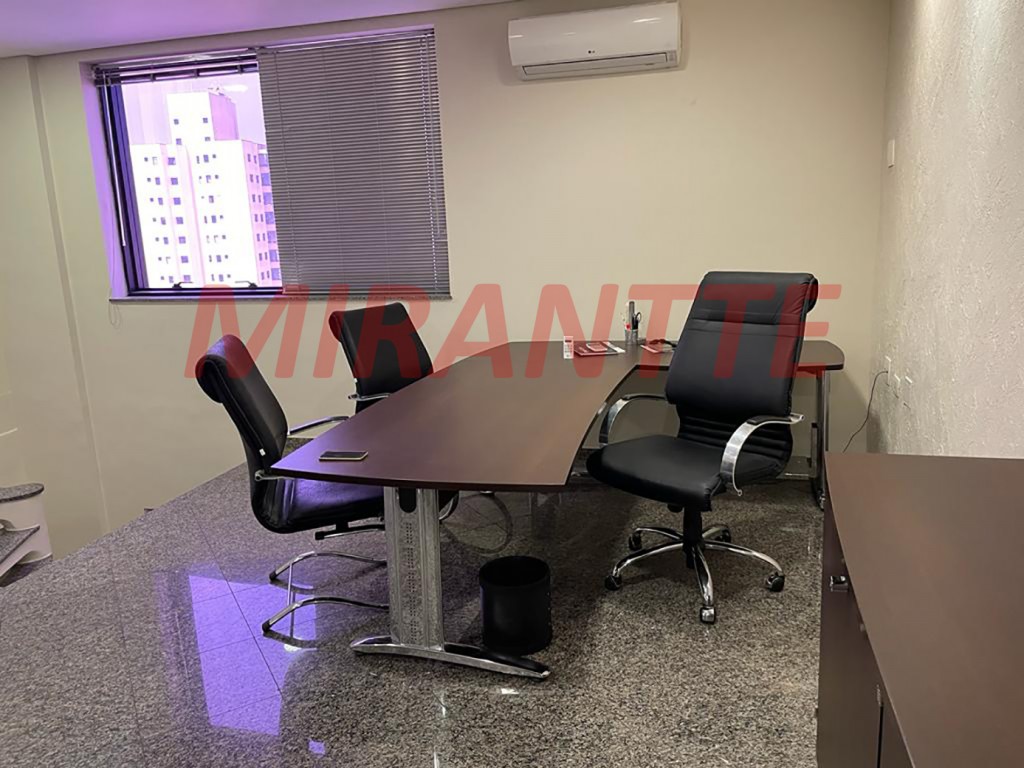 Conjunto comercial em Santana